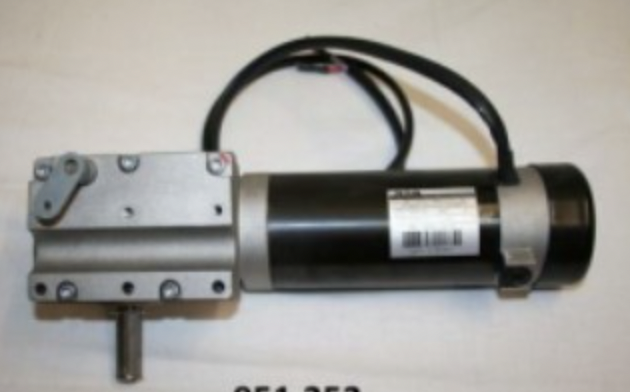 Мотор переднего электропривода 24V
